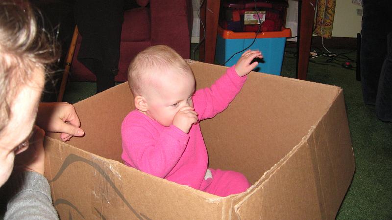 IMG_3898.JPG - It's an Eve in a Box!