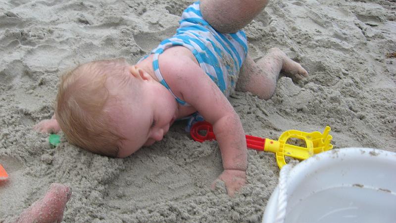 IMG_2660.JPG - Lyndsey loves the sand :)